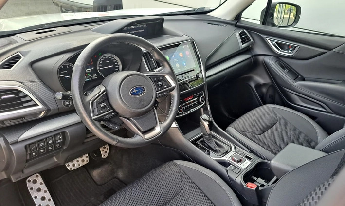 Subaru Forester cena 119700 przebieg: 40300, rok produkcji 2019 z Wąchock małe 172